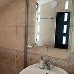 Apartmán Sokoli, Enjoy Sunset At This Spacious Tirana