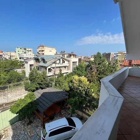 Apartmán Sokoli, Enjoy Sunset At This Spacious Tirana