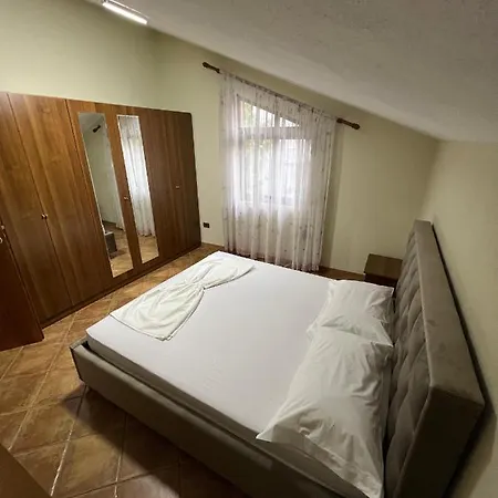 Sokoli, Enjoy Sunset At Spacious Appartement *