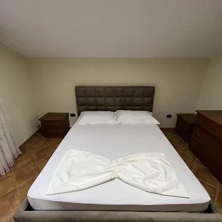Sokoli, Enjoy Sunset At Spacious Appartement