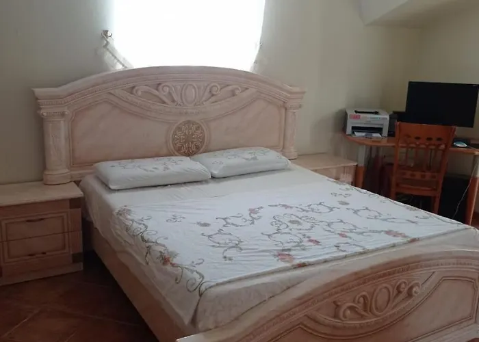 Sokoli, Enjoy Sunset At This Spacious